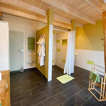 Apartment Hof Sorgenlos Gross Gievitz